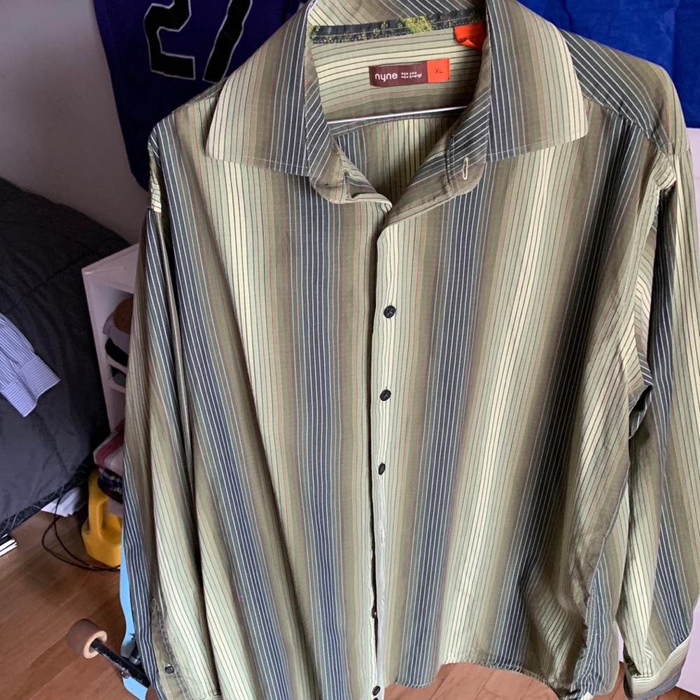 Groovy Vintage Button Down